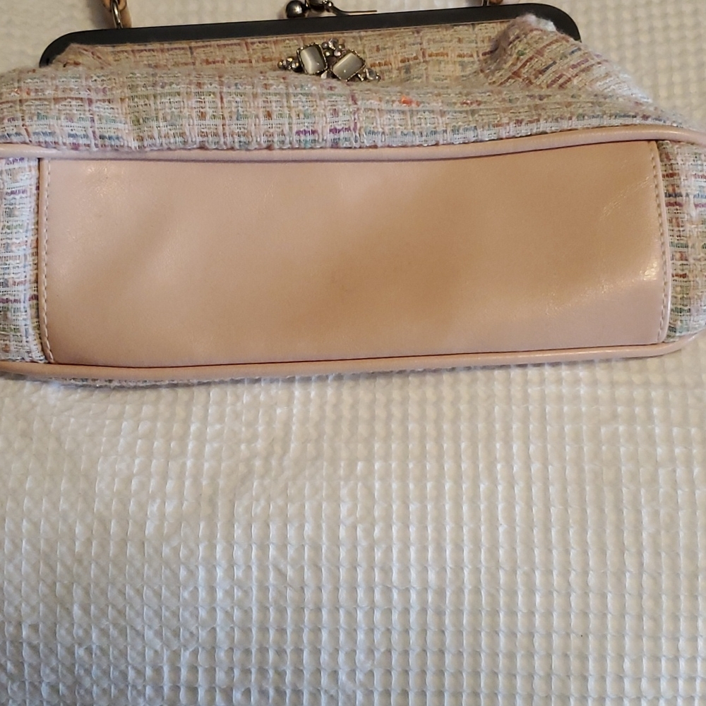Spring Purse - Picture 4 of 6
